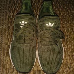 Adidas Swift Run